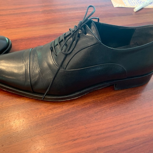 Men's Black Dress Shoes - Picture 3 of 5